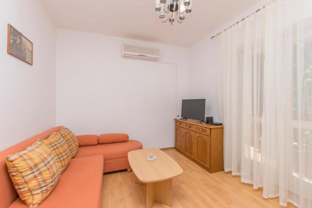 Apartments Andrija Pirovac Esterno foto